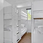Holiday home 6 Bedroom In Glesborg